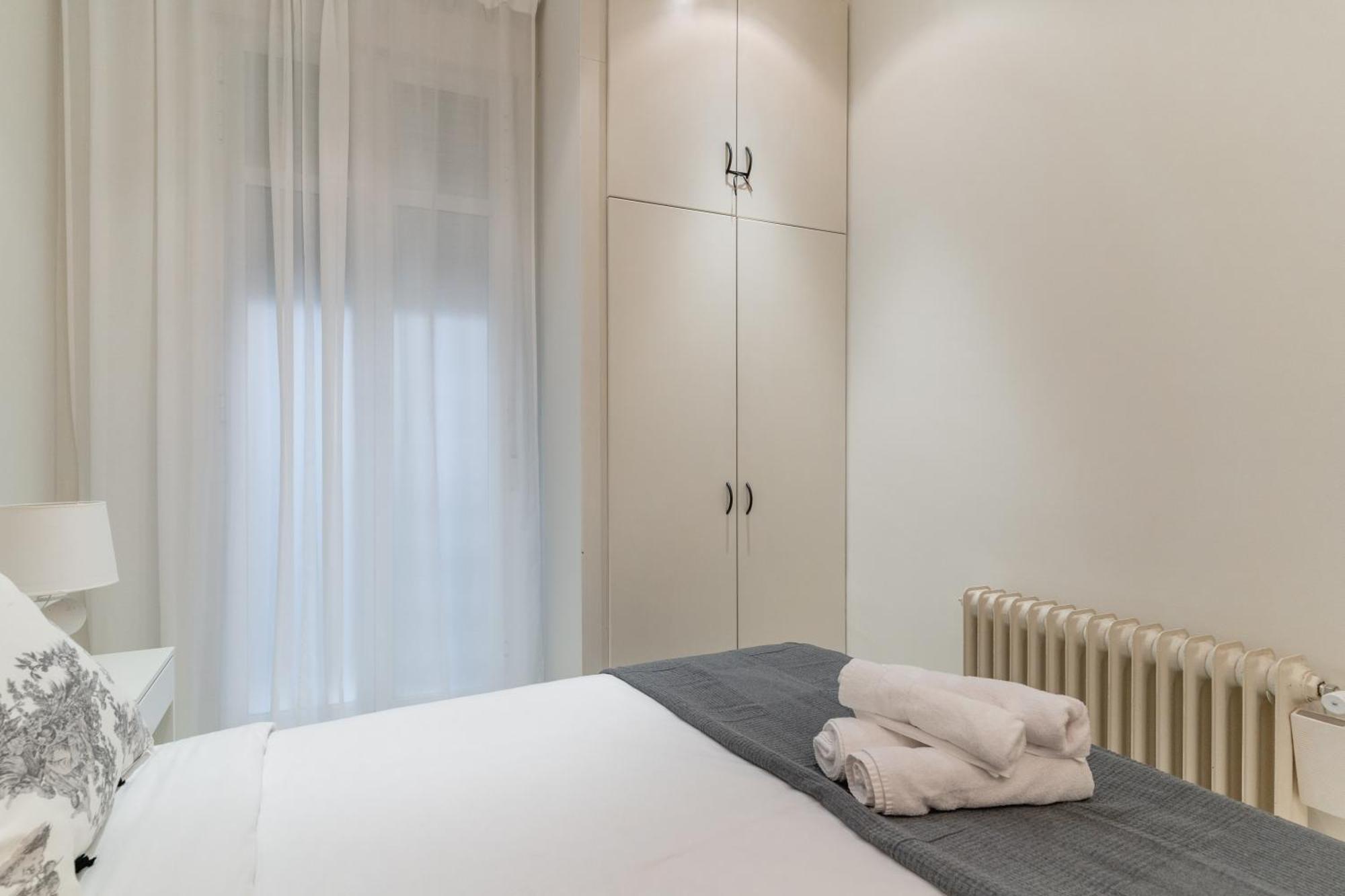 Spacious Modern-3Bedrooms 2Bathrooms-Plaza Mayor Madrid Eksteriør billede
